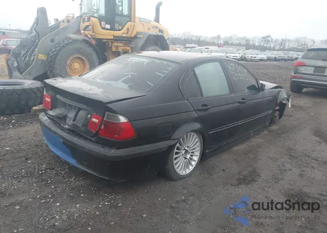 2003 BMW 325Xi from USA, damaged, VIN WBAEU33453PF59808